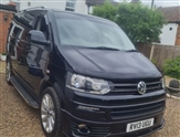 Volkswagen Caravelle Image 1