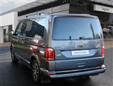 Volkswagen Caravelle Image 3