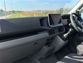 Volkswagen Crafter Image 2