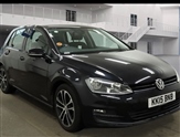 Volkswagen Golf Image 1