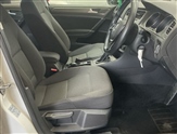 Volkswagen Golf Image 3