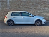 Volkswagen Golf Image 2