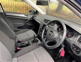 Volkswagen Golf Image 2