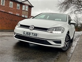 Volkswagen Golf Image 3