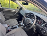 Volkswagen Golf Image 2