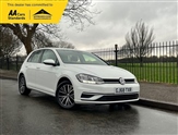 Volkswagen Golf Image 1