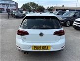 Volkswagen Golf Image 6