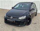 Volkswagen Golf Image 2