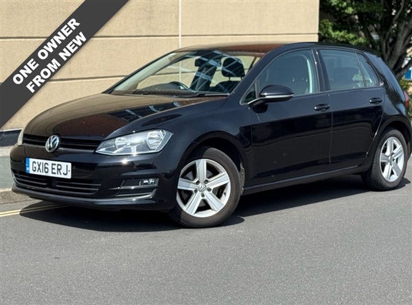 VW Golf Bluemotion