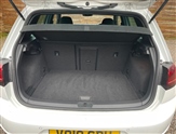 Volkswagen Golf Image 4