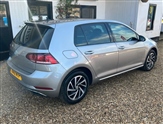 Volkswagen Golf Image 6