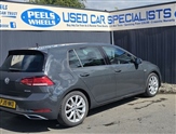 Volkswagen Golf Image 6