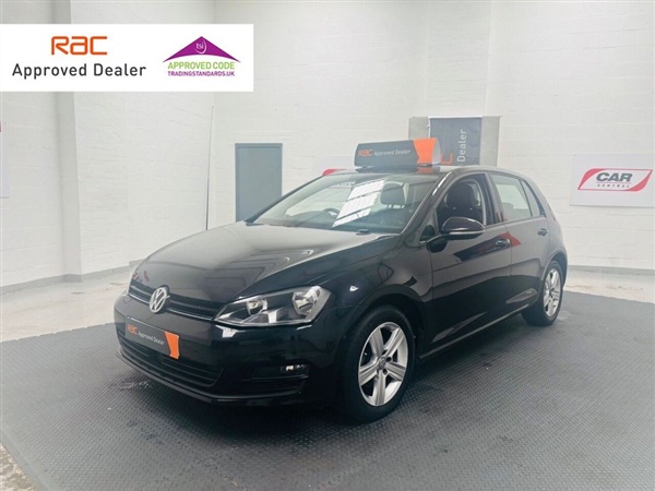 Volkswagen Golf £18,618 - £50,995