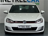 Volkswagen Golf Image 2