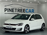 Volkswagen Golf Image 3