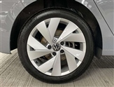 Volkswagen Golf Image 5