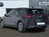 Volkswagen Golf Image 3