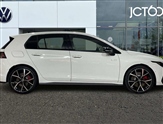 Volkswagen Golf Image 4