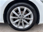 Volkswagen Golf Image 5