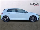 Volkswagen Golf Image 4