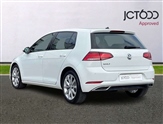 Volkswagen Golf Image 3