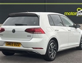 Volkswagen Golf Image 3