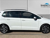 Volkswagen Golf Image 2