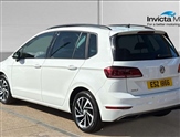 Volkswagen Golf Image 5
