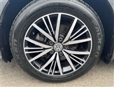 Volkswagen Golf Image 5