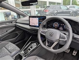 Volkswagen Golf Image 6