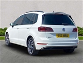 Volkswagen Golf Image 2