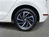 Volkswagen Golf Image 6