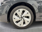 Volkswagen Golf Image 6