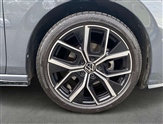 Volkswagen Golf Image 6