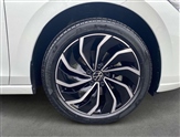 Volkswagen Golf Image 6