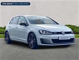 Volkswagen Golf Image 1