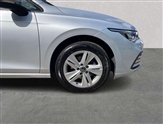 Volkswagen Golf Image 6