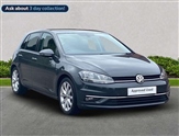 Volkswagen Golf Image 1
