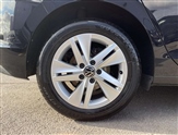 Volkswagen Golf Image 6