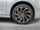 Volkswagen Golf Image 6