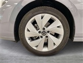 Volkswagen Golf Image 6