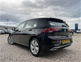 Volkswagen Golf Image 3