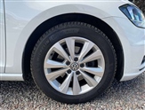 Volkswagen Golf Image 5