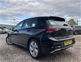 Volkswagen Golf Image 3