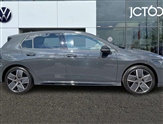 Volkswagen Golf Image 4