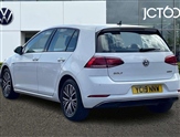 Volkswagen Golf Image 3
