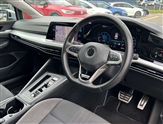 Volkswagen Golf Image 6