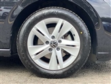 Volkswagen Golf Image 5