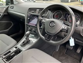 Volkswagen Golf Image 6