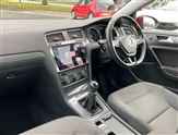 Volkswagen Golf Image 2